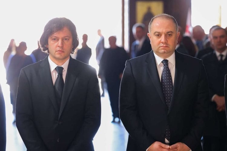 სამების საკათედრო ტაძარში ოკუპირებული აფხაზეთის რეგიონიდან გადმოსვენებული, 1990-იანი წლების შეიარაღებული მოქმედებების დროს უგზო-უკვლოდ დაკარგულ პირთა სამოქალაქო პანაშვიდი გაიმართა