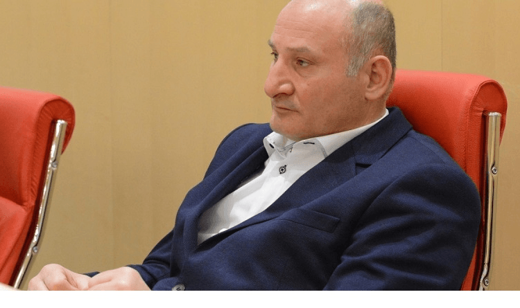 ემზარ კვიციანი – 2006 წელს სოჭში შეხვდნენ სააკაშვილი და პუტინი, იქიდან რომ დაბრუნდა საქართველოში, ხელად ორფოლო წამოიწყეს, იქ იყო მოლაპარაკებული ყველაფერი