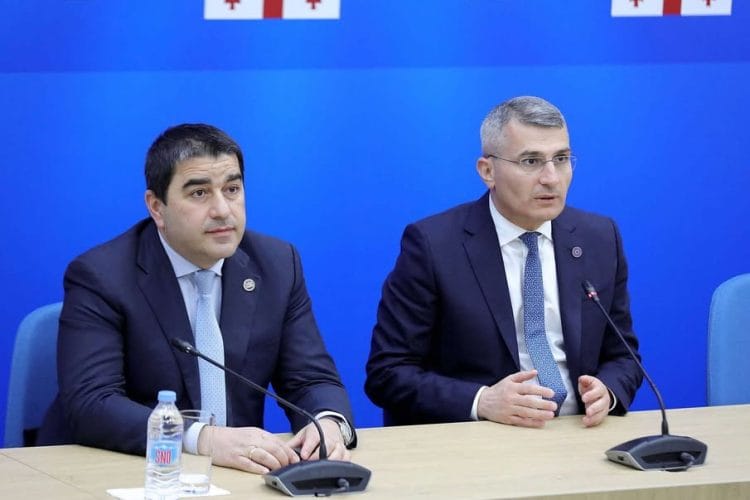 მამუკა მდინარაძე : ,,დარწმუნებული ვართ საგამოძიებო კომისია კიდევ ბევრ ისეთ ამბავს გამოააშკარავებს, რომელიც მეტად და უფრო ცხადად გაშიფრავს აგენტურული პარტიებისა და პოლიტიკოსების მოქმედებებს და ჩვენ ყველანი ერთად კომისიის მუშაობის შედეგებს დაპირებულ ლოგიკურ დასასრულამდე მივიყვანთ”