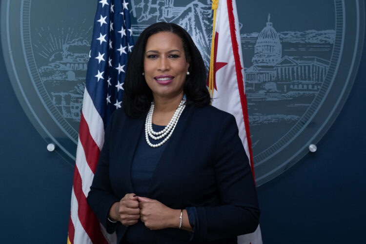 ვაშინგტონის მერი საქართველოს დამოუკიდებლობის დღეს ულოცავს, მარიელ ბაუზერის გადაწყვეტილებით, 26 მაისი ვაშინგტონში საქართველოს დამოუკიდებლობის დღედ გამოცხადდა