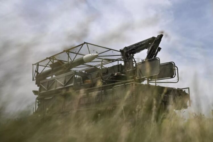 რუსეთის თავდაცვის უწყების ცნობით, ღამით ქვეყნის მასშტაბით 162 უკრაინული დრონი გაანადგურეს