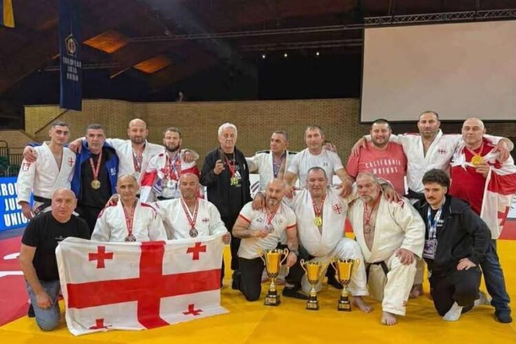 ომის ვეტერანი ზაზა მახათაძე ძიუდოში ვეტერან სპორსტმენთა შორის ევროპის ჩემპიონატის პრიზიორია