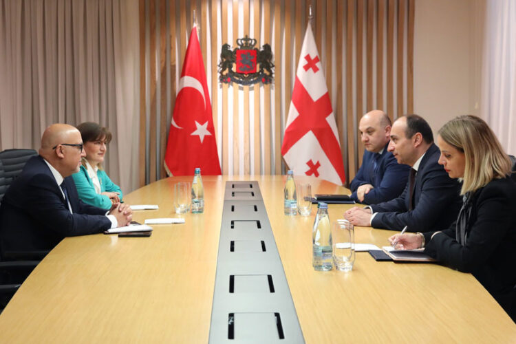 საქართველოს შინგან საქმეთა მინისტრი თურქეთის ელჩს, ალი ქაან ორბაის შეხვდა