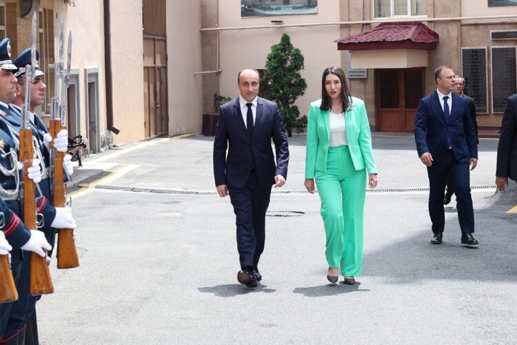 საქართველოს შინაგან საქმეთა მინისტრმა სომეხ კოლეგასთან შეხვედრა გამართა