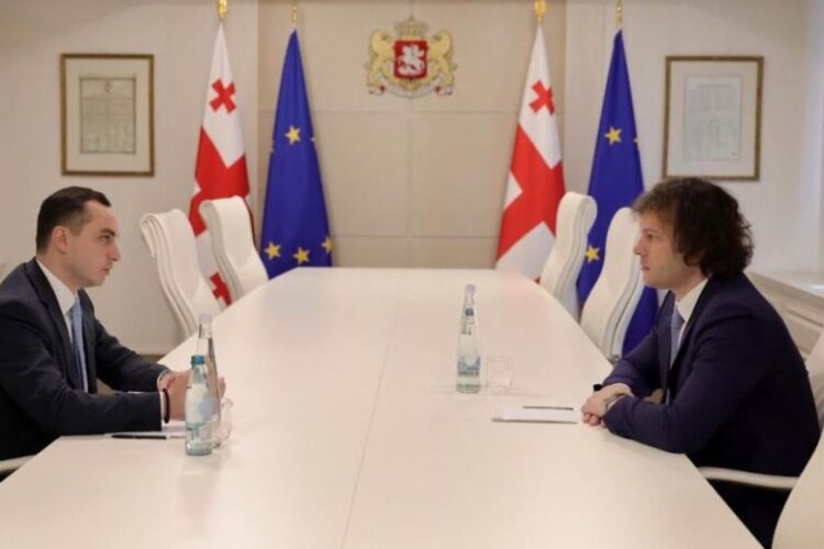 ირაკლი კობახიძე აფხაზეთის ავტონომიური რესპუბლიკის ახლად არჩეულ თავმჯდომარეს შეხვდა