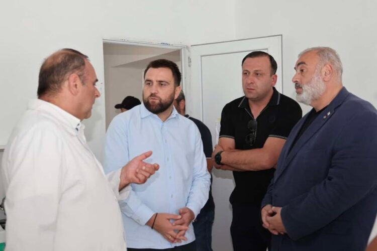 ვეტერანთა კლინიკურმა ჰოსპიტალმა დაბა მანგლისში მცხოვრები ვეტერანების, მათი ოჯახის წევრების და ადგილობრივი მოსახლეობისათვის საქველმოქმედო სამედიცინო აქცია ჩაატარა