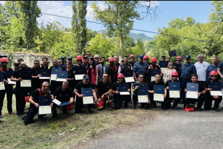 გომბორის მოხალისეთა მომზადების ცენტრში დასრულდა ტრენინგი — „ღია პერიმეტრზე საძიებო-სამაშველო სწავლების პროგრამა“