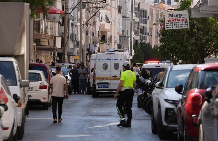 თურქეთში პოლიციის განყოფილებაზე შეიარაღებული თავდასხმის შედეგად ორი პოლიციელი დაიღუპა