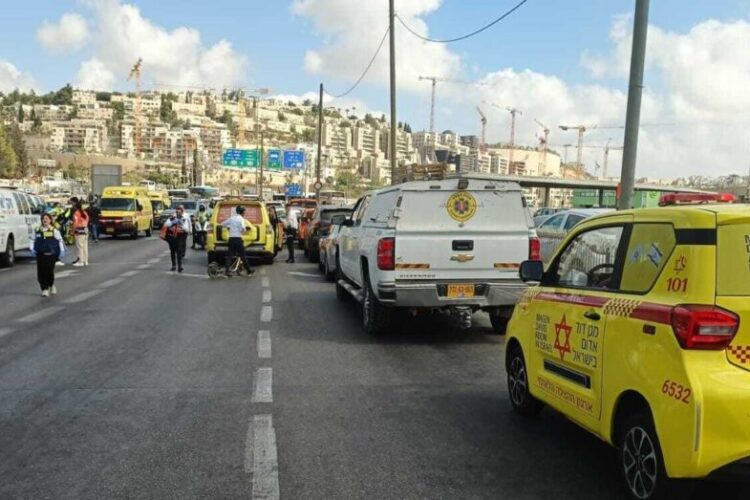 იერუსალიმის შესასვლელთან სროლის შედეგად ოთხი ადამიანი დაიღუპა, 15 კი დაშავდა