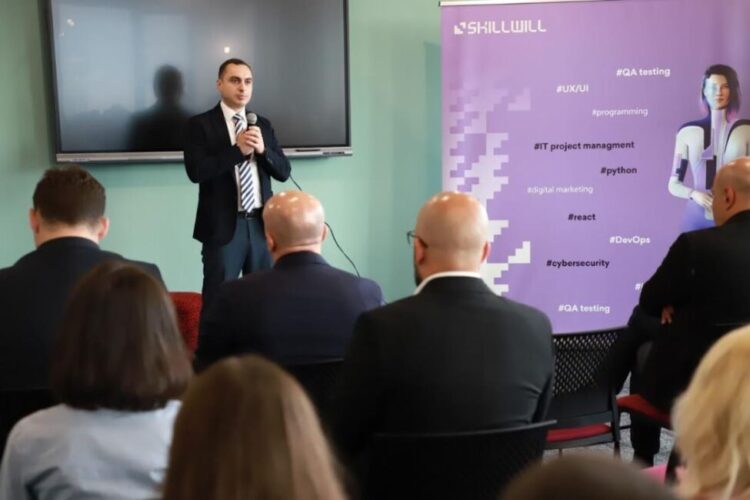 აფხაზეთიდან დევნილი ახალგაზრდებისთვის ახალი საგანმანათლებლო პროექტი დაიწყო