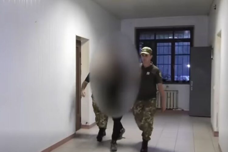 სასაზღვრო პოლიციამ სახელმწიფო საზღვრის უკანონოდ გადმოკვეთისა და გადაკვეთის მცდელობის ფაქტზე უცხო ქვეყნის სამი მოქალაქე დააკავა