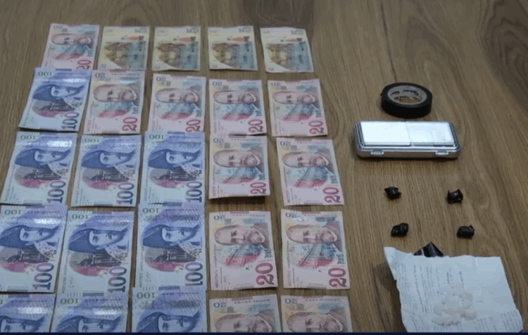 პოლიციამ სამეგრელოში ნარკოტიკის რეალიზაციის ხელშეწყობის ბრალდებით ერთი პირი დააკავა