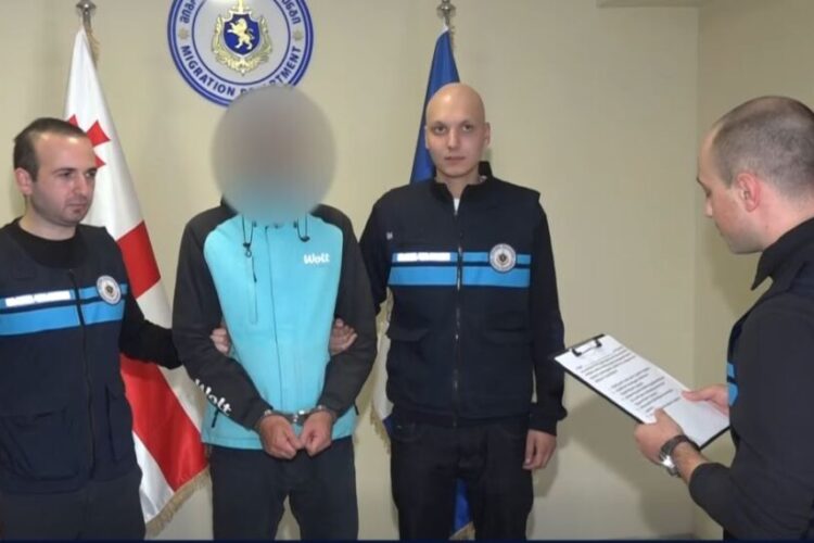 მიგრაციის დეპარტამენტის თანამშრომლებმა ჩატარებული სპეციალური საიმიგრაციო კონტროლის ღონისძიების შედეგად უცხო ქვეყნის 20 მოქალაქე დააკავეს