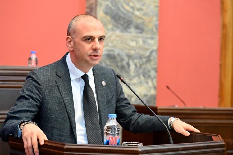 იურიდიულ საკითხთა კომიტეტმა საკუთრების უფლების აღიარებასთან დაკავშირებით საკანონმდებლო ცვლილებას მხარი დაუჭირა