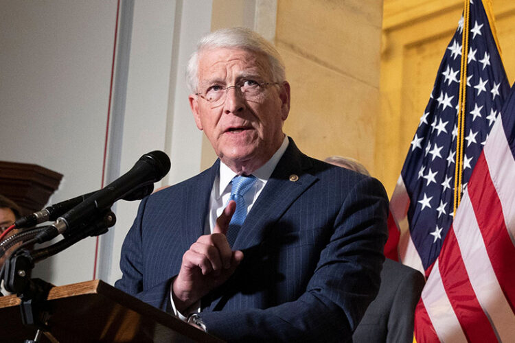 როჯერ უიკერი – პუტინი არის მსოფლიო ისტორიაში ყველაზე დიდი ქურდი, ომის დამნაშავე, რომელიც ახლა ციხეში უნდა იყოს