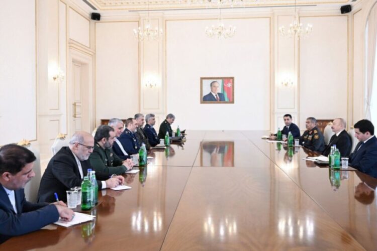 აზერბაიჯანული მედიის ცნობით, ილჰამ ალიევმა ირანის თავდაცვის მინისტრთან შეხვედრისას რეგიონში შექმნილი ვითარების გამო შეშფოთება გამოთქვა