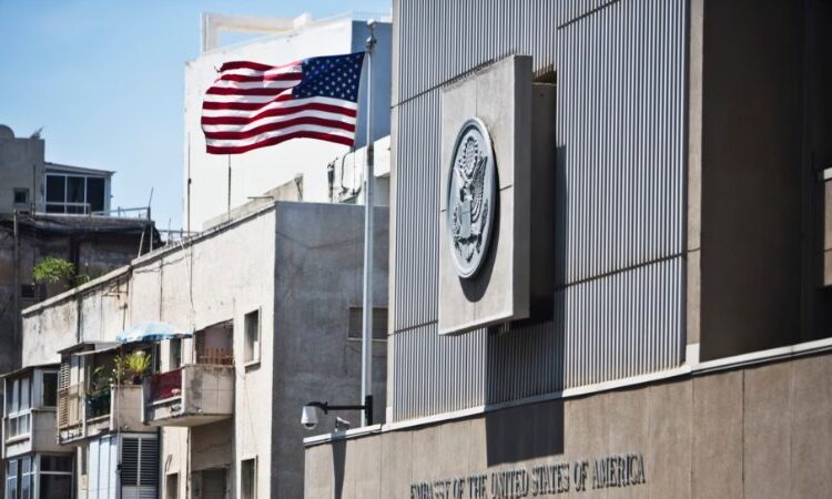 ისრაელში აშშ-ს საელჩო თანამშრომლებს აფრთხილებს, რომ ვისაც ქვეყნის დატოვება სურს, ეს დაუყოვნებლივ უნდა გააკეთოს