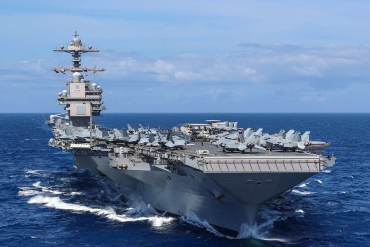 „როიტერი“ – ირანის წინააღმდეგ ოპერაციებში ჩართული ამერიკული ავიამზიდი „ჯერალდ რ. ფორდი“ გემბანზე ხანძრის შემდეგ დროებით კუნძულ კრეტაზე არსებულ პორტში შევა