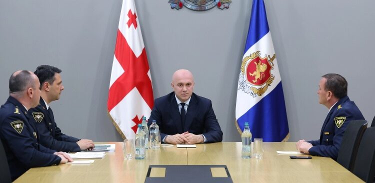 შინაგან საქმეთა მინისტრმა საპატრულო პოლიციის დეპარტამენტში შეხვედრა გამართა