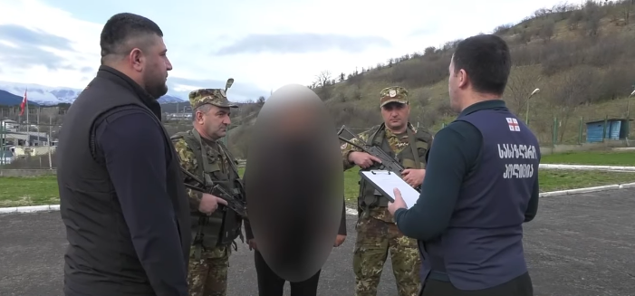 სასაზღვრო პოლიციამ საქართველოს საზღვრის უკანონოდ გადაკვეთის ბრალდებით ორი პირი დააკავა